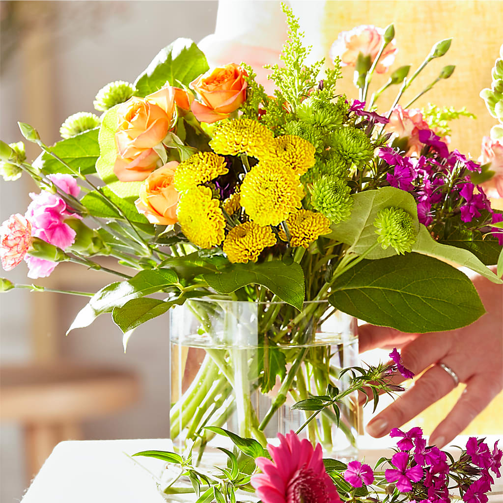 Bold & Bright – A Florist Original – PIERSON'S FLOWER SHOP & GREENHOUSES INC, Cedar Rapids IA