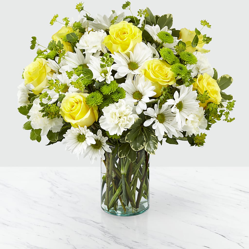 Happy Day Bouquet – PIERSON'S FLOWER SHOP & GREENHOUSES INC, Cedar Rapids IA