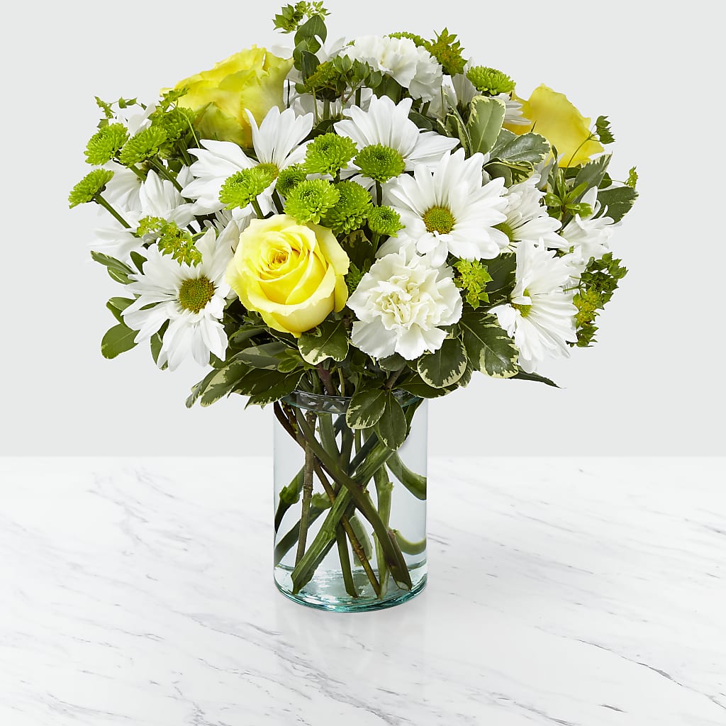 Happy Day Bouquet – PIERSON'S FLOWER SHOP & GREENHOUSES INC, Cedar Rapids IA