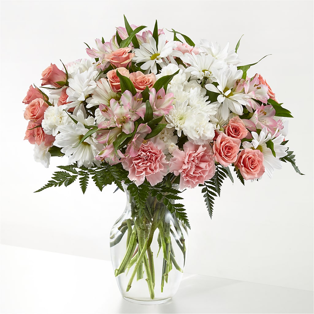 Blush Crush Bouquet – PIERSON'S FLOWER SHOP & GREENHOUSES INC, Cedar Rapids IA
