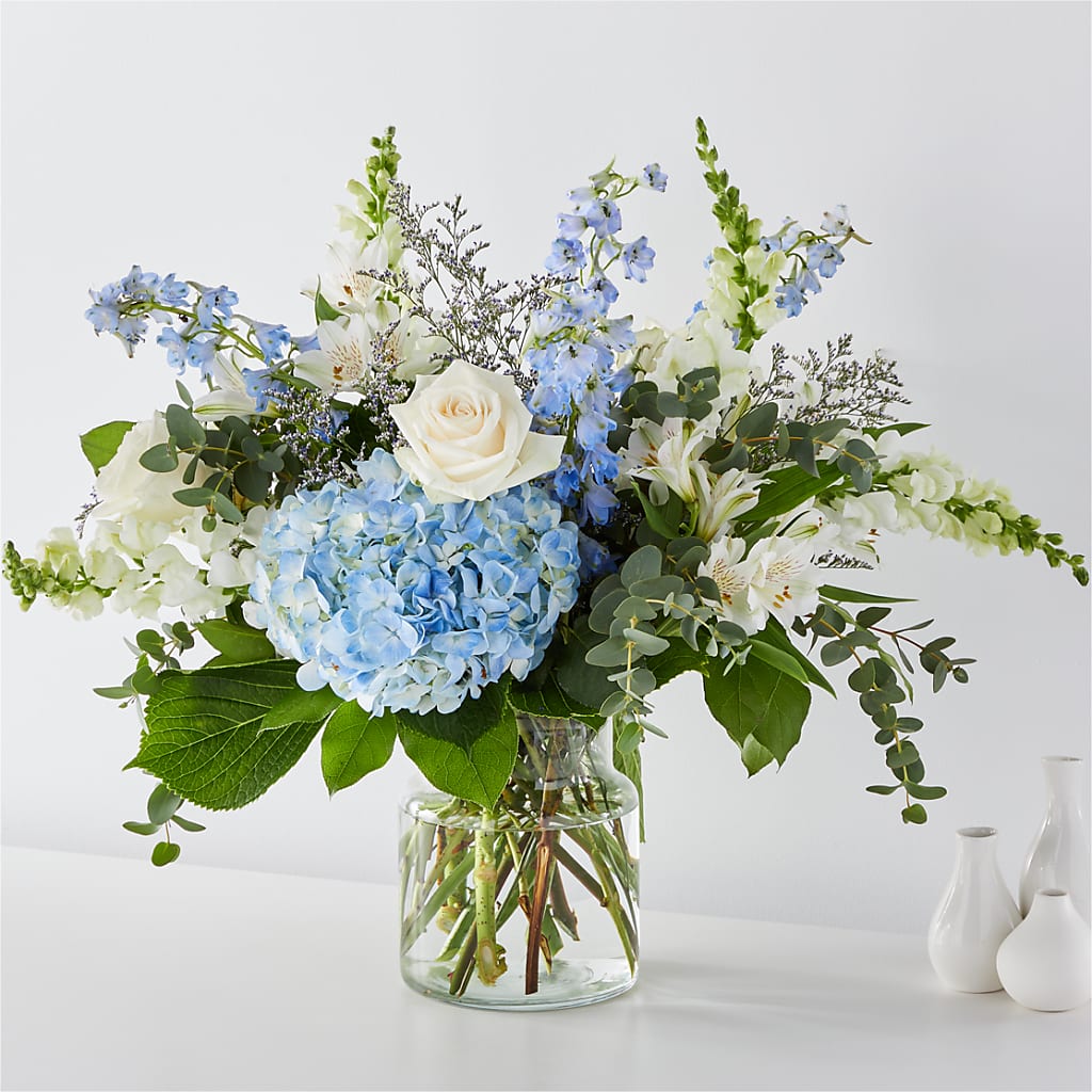 Coastal Blossom Bouquet – PIERSON'S FLOWER SHOP & GREENHOUSES INC, Cedar Rapids IA