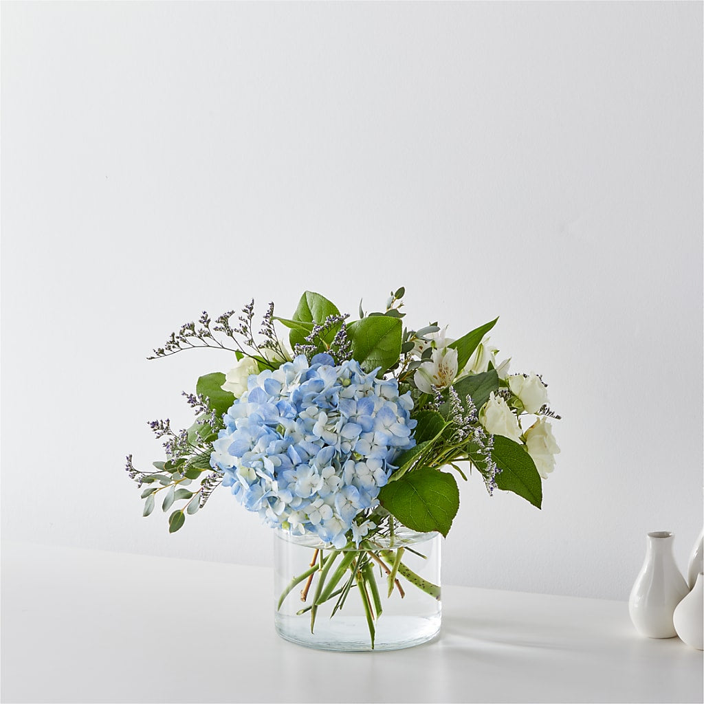 Coastal Blossom Bouquet – PIERSON'S FLOWER SHOP & GREENHOUSES INC, Cedar Rapids IA