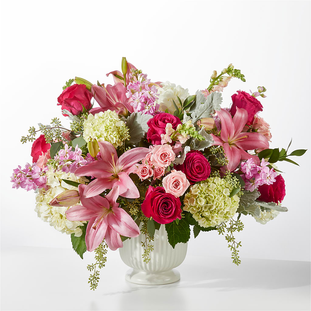 Antique Shopping Bouquet – PIERSON'S FLOWER SHOP & GREENHOUSES INC, Cedar Rapids IA