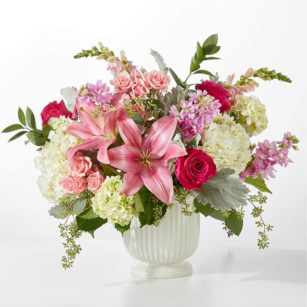 Antique Shopping Bouquet – PIERSON'S FLOWER SHOP & GREENHOUSES INC, Cedar Rapids IA
