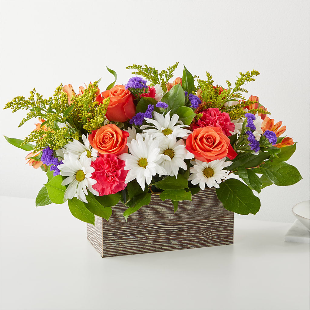 Oopsie Daisy Box Bouquet – PIERSON'S FLOWER SHOP & GREENHOUSES INC, Cedar Rapids IA