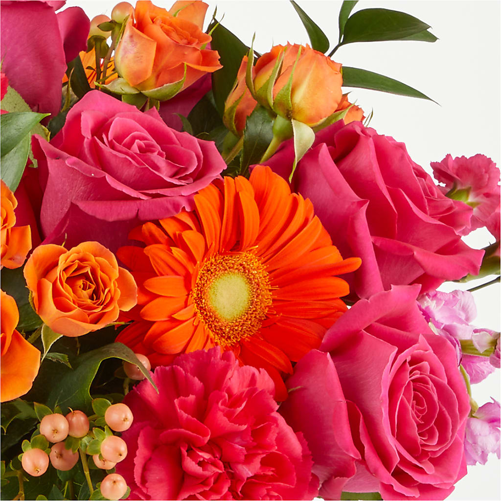 Florist Designed Mixed Bouquet – PIERSON'S FLOWER SHOP & GREENHOUSES INC, Cedar Rapids IA