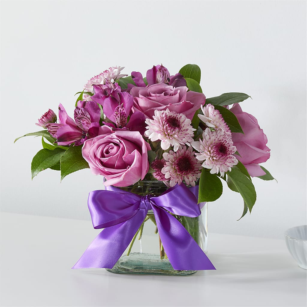 Sugarplum Bouquet – PIERSON'S FLOWER SHOP & GREENHOUSES INC, Cedar Rapids IA