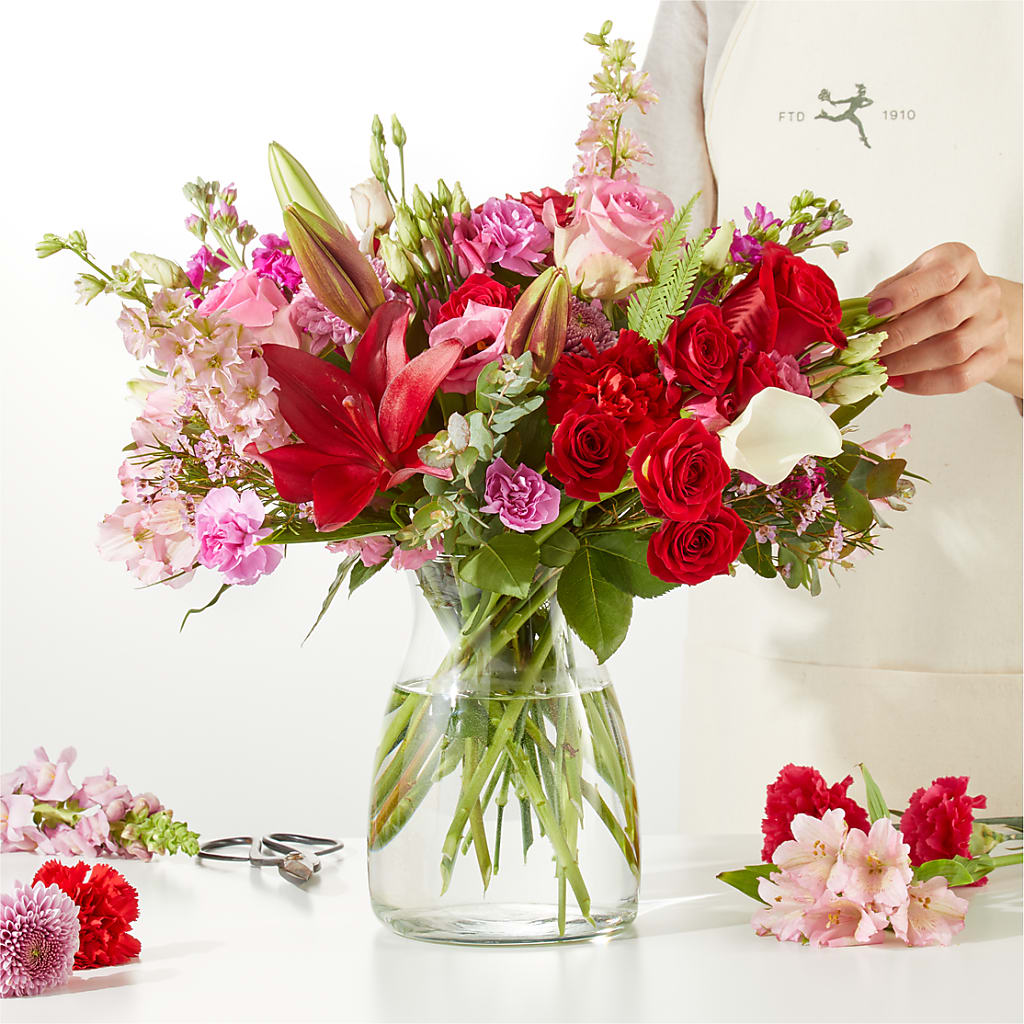 Together Forever - A Florist Original – PIERSON'S FLOWER SHOP & GREENHOUSES INC, Cedar Rapids IA