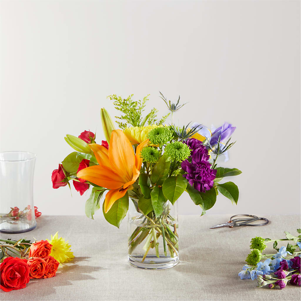 Summer Spectra - A Florist Original – PIERSON'S FLOWER SHOP & GREENHOUSES INC, Cedar Rapids IA