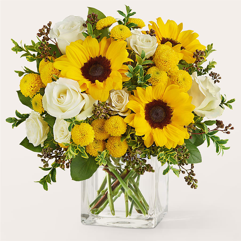 Luminous Morning Bouquet – PIERSON'S FLOWER SHOP & GREENHOUSES INC, Cedar Rapids IA