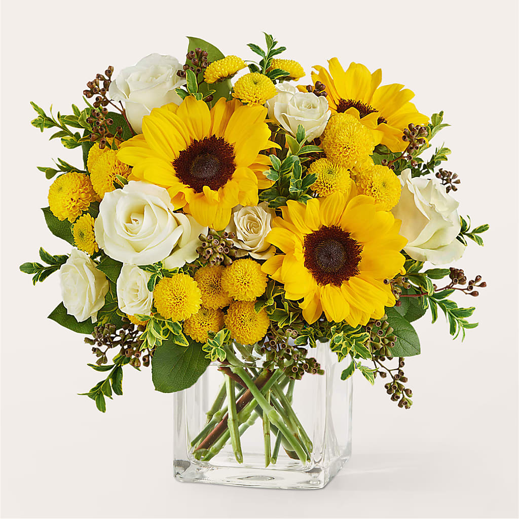 Luminous Morning Bouquet – PIERSON'S FLOWER SHOP & GREENHOUSES INC, Cedar Rapids IA