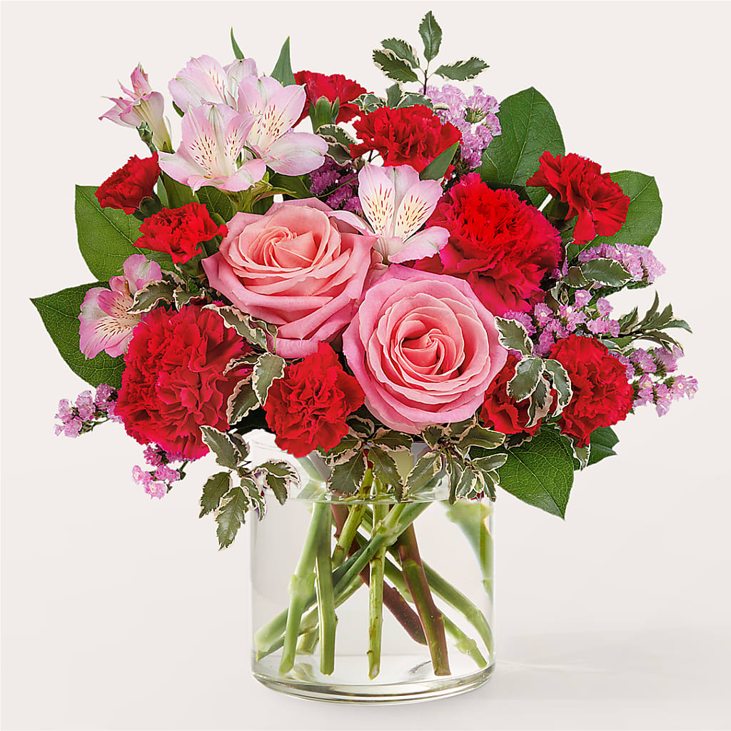 First Impressions Bouquet – PIERSON'S FLOWER SHOP & GREENHOUSES INC, Cedar Rapids IA