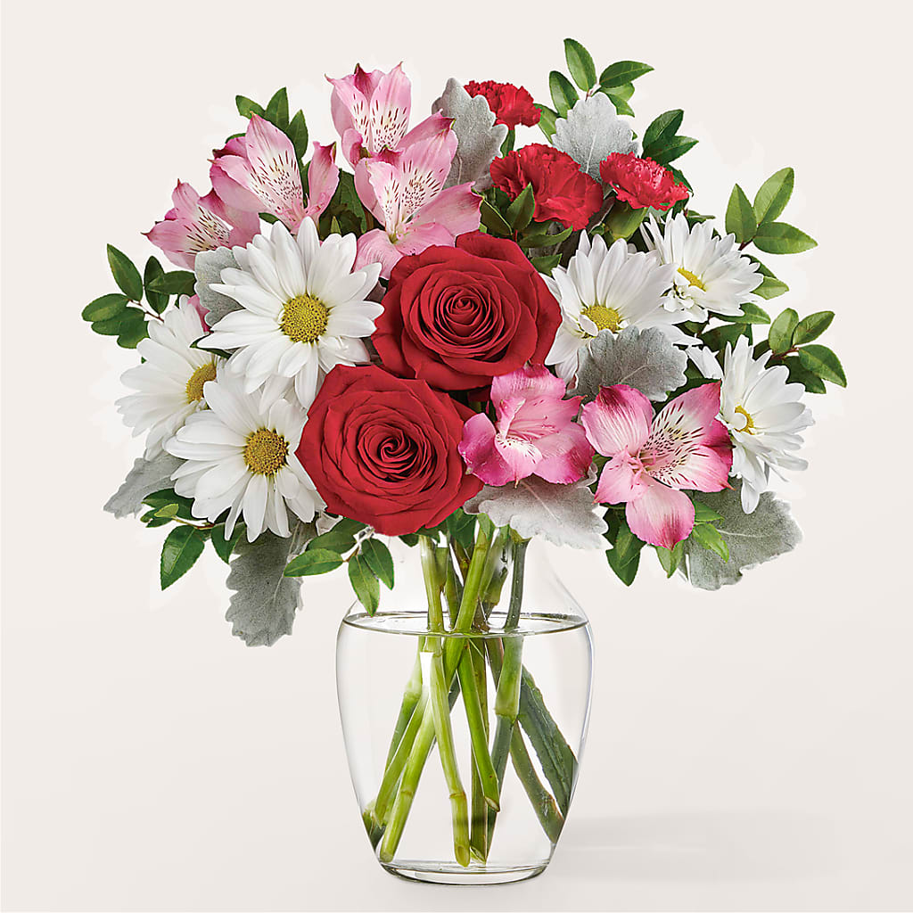 Sugary Sweet Bouquet – PIERSON'S FLOWER SHOP & GREENHOUSES INC, Cedar Rapids IA
