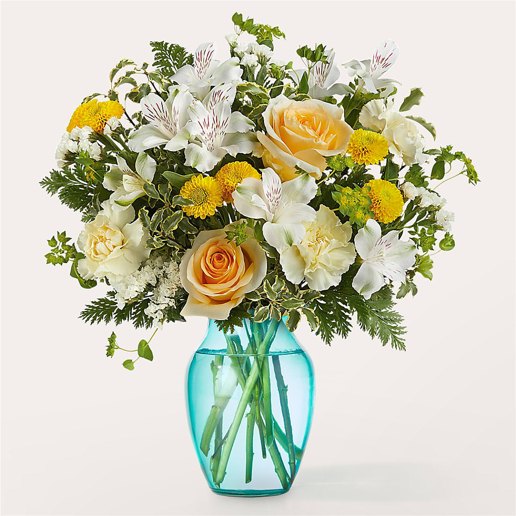 Crisp and Clean Bouquet – PIERSON'S FLOWER SHOP & GREENHOUSES INC, Cedar Rapids IA