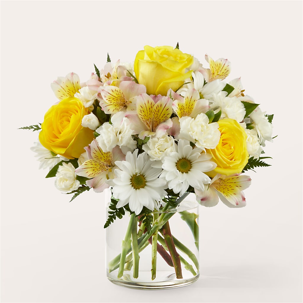 Gleeful Bouquet – PIERSON'S FLOWER SHOP & GREENHOUSES INC, Cedar Rapids IA