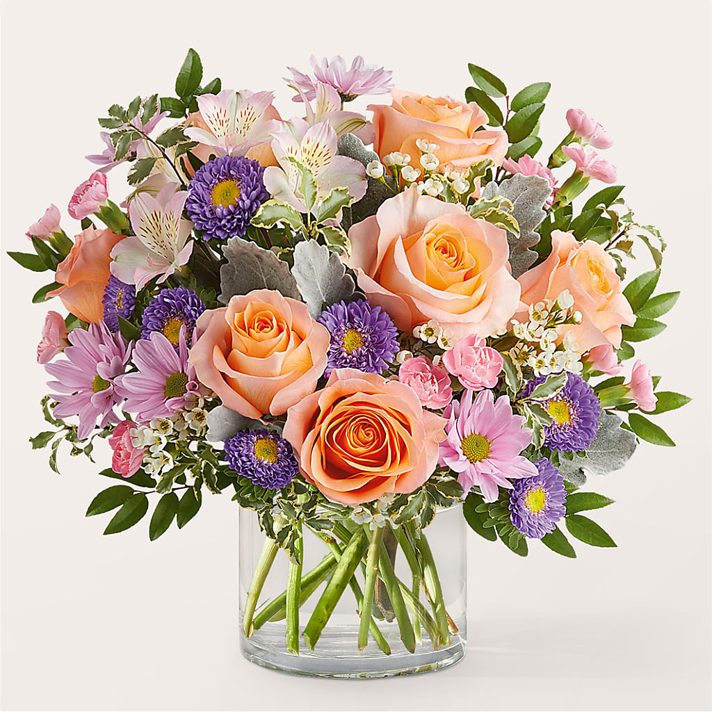 Glimmer Bouquet – PIERSON'S FLOWER SHOP & GREENHOUSES INC, Cedar Rapids IA