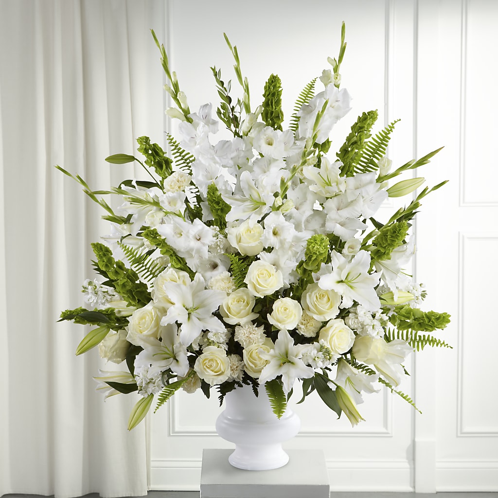 Morning Stars Arrangement – PIERSON'S FLOWER SHOP & GREENHOUSES INC, Cedar Rapids IA