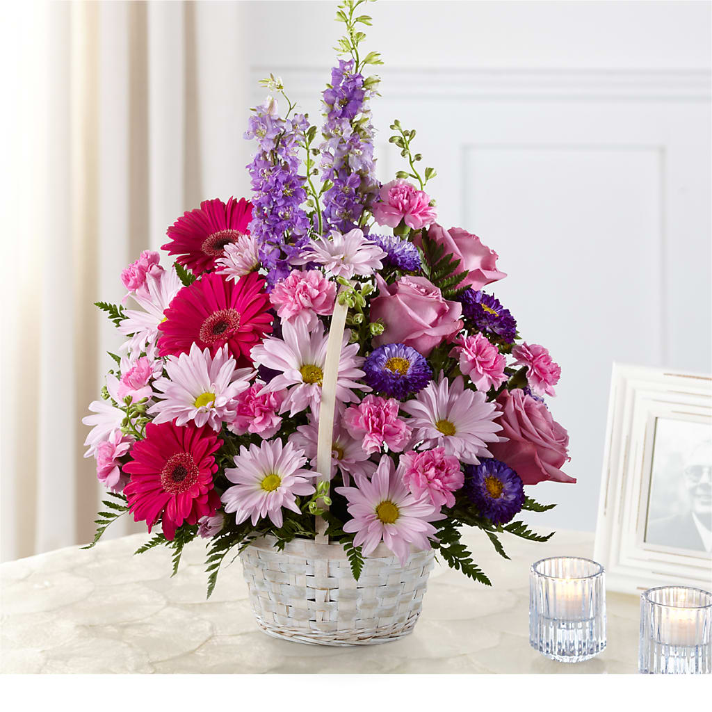 Pastel Peace Basket – PIERSON'S FLOWER SHOP & GREENHOUSES INC, Cedar Rapids IA