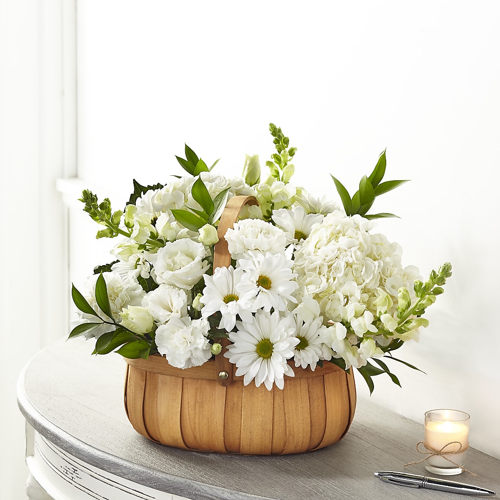 Pure Ivory Basket – PIERSON'S FLOWER SHOP & GREENHOUSES INC, Cedar Rapids IA