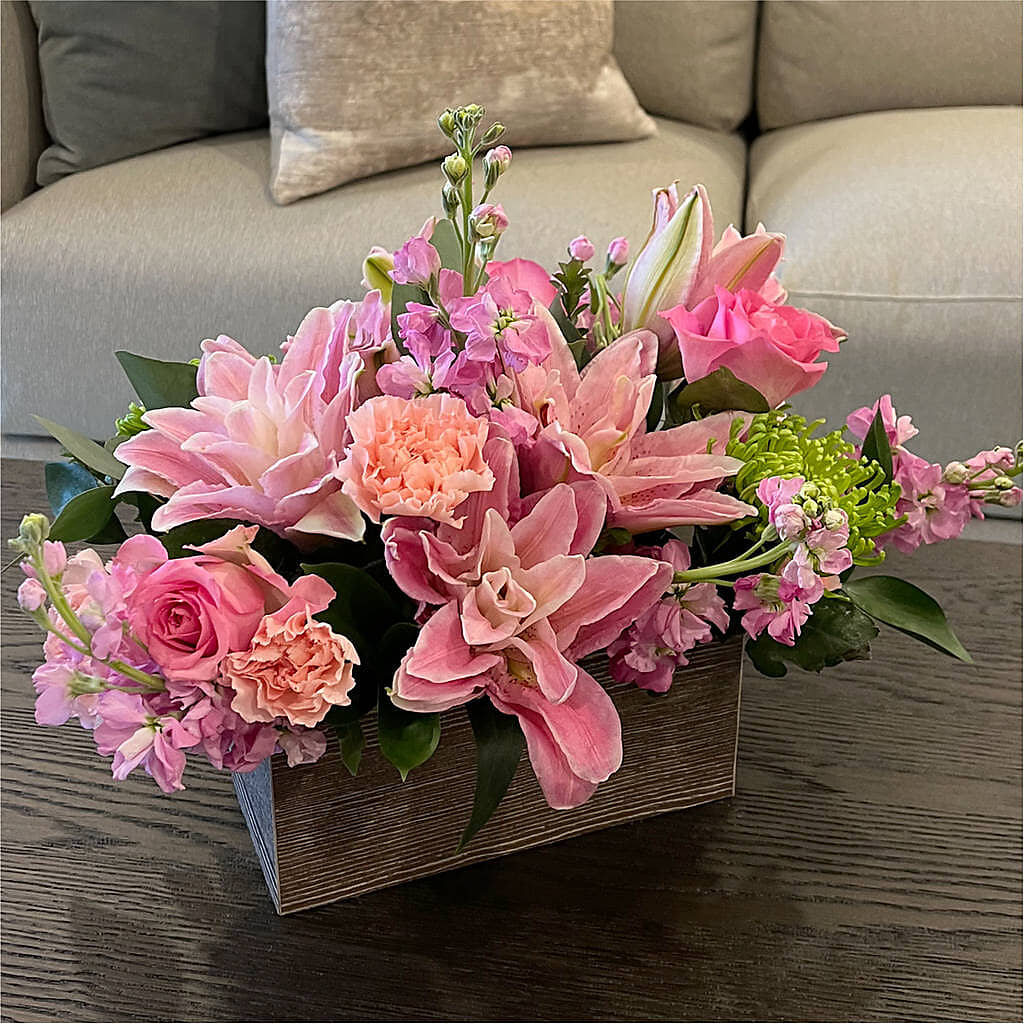 Beautiful Spirit Basket – PIERSON'S FLOWER SHOP & GREENHOUSES INC, Cedar Rapids IA