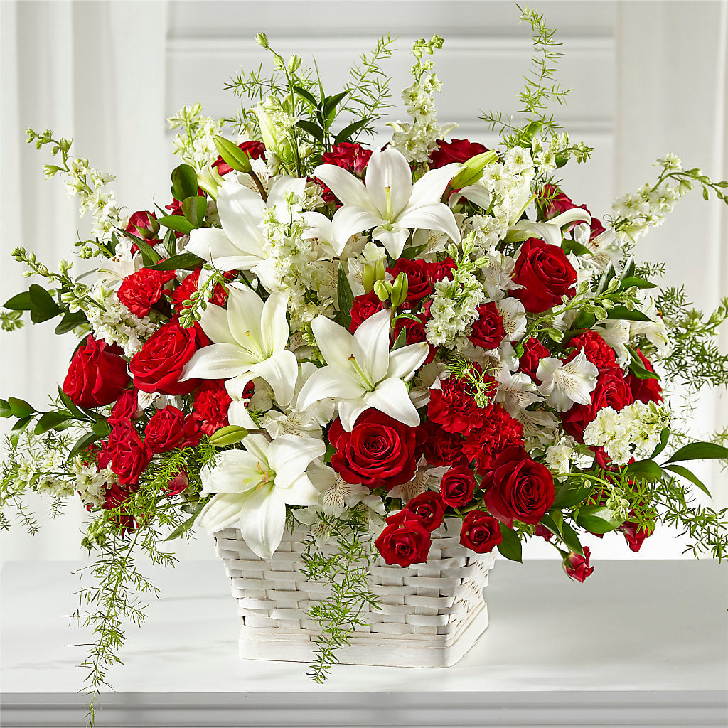 Sentiments of Love Arrangement – PIERSON'S FLOWER SHOP & GREENHOUSES INC, Cedar Rapids IA