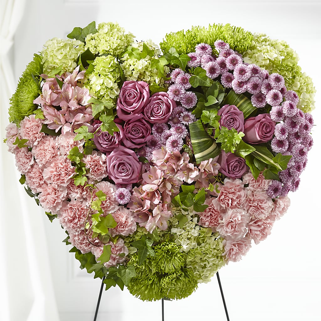 Heartwarming Standing Heart – PIERSON'S FLOWER SHOP & GREENHOUSES INC, Cedar Rapids IA