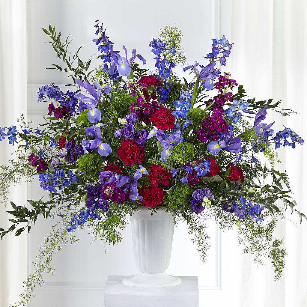 Memorial of Life Arrangement – PIERSON'S FLOWER SHOP & GREENHOUSES INC, Cedar Rapids IA