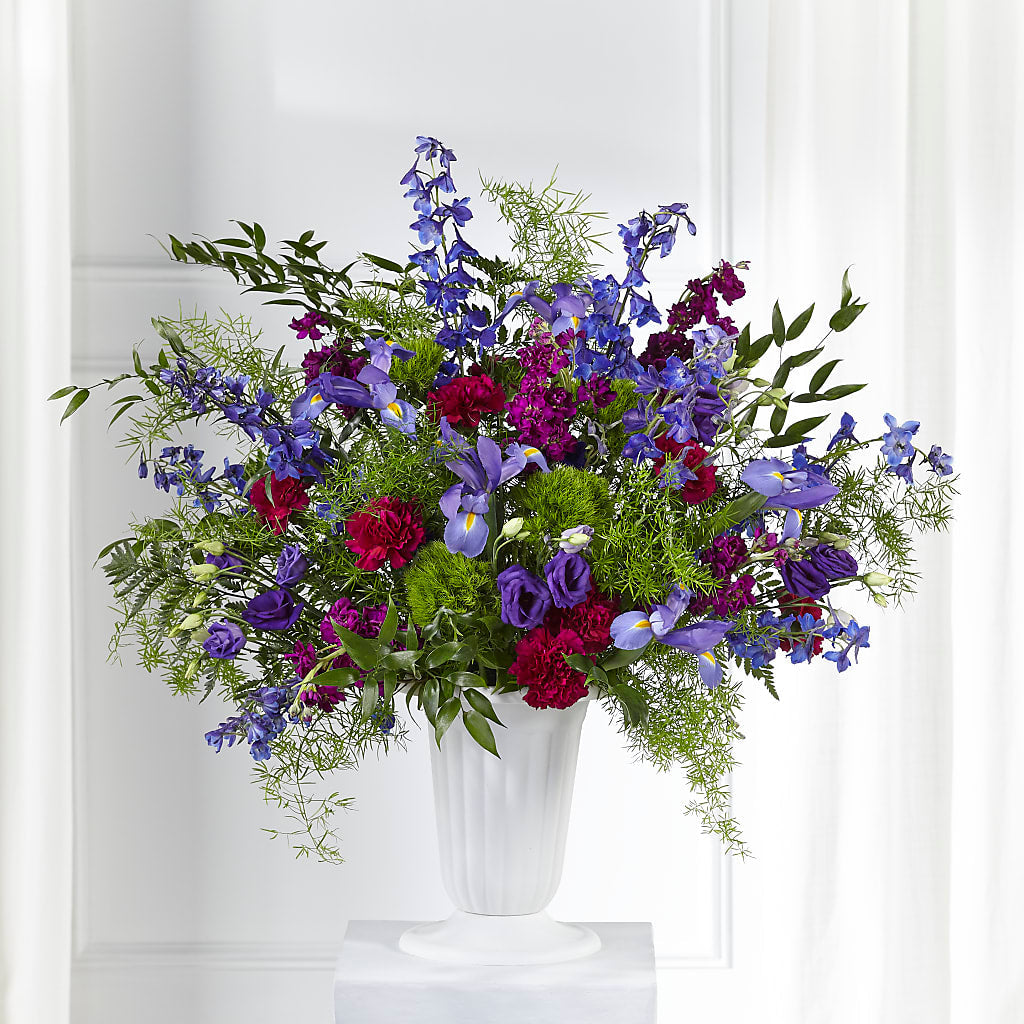 Memorial of Life Arrangement – PIERSON'S FLOWER SHOP & GREENHOUSES INC, Cedar Rapids IA