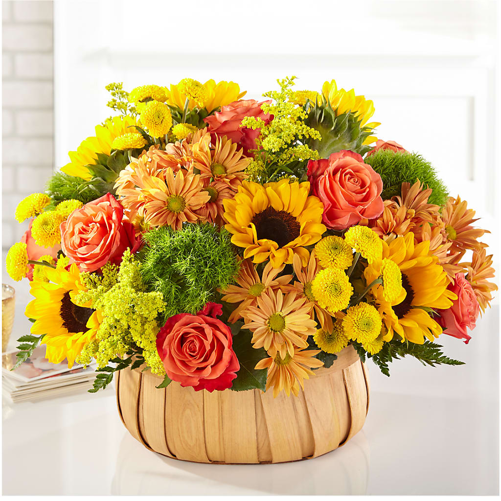 Harvest Sunflower Basket – PIERSON'S FLOWER SHOP & GREENHOUSES INC, Cedar Rapids IA