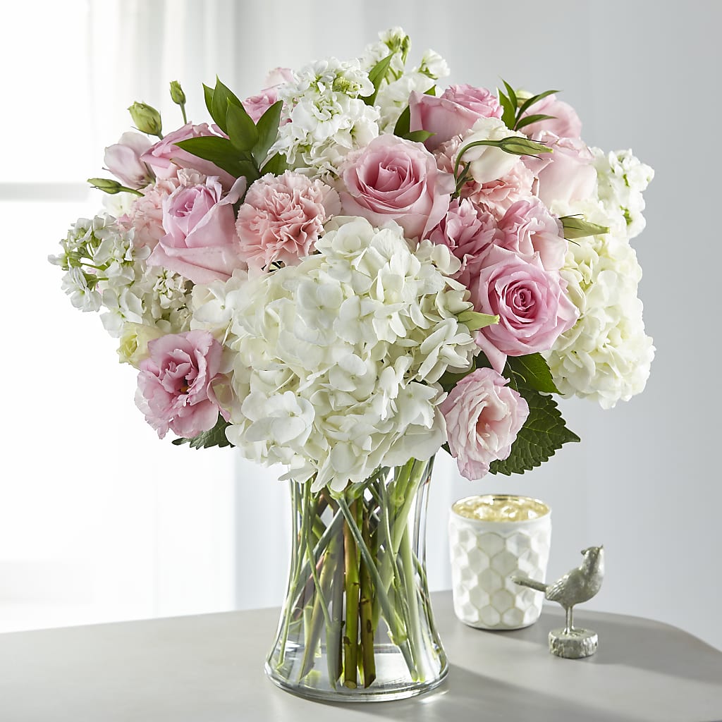 Guiding Grace Bouquet – PIERSON'S FLOWER SHOP & GREENHOUSES INC, Cedar Rapids IA