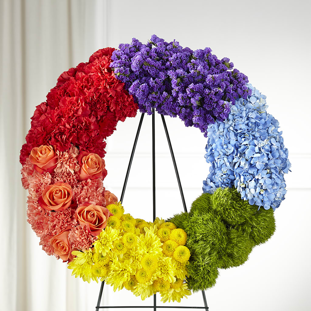 Circle of Love Wreath – PIERSON'S FLOWER SHOP & GREENHOUSES INC, Cedar Rapids IA