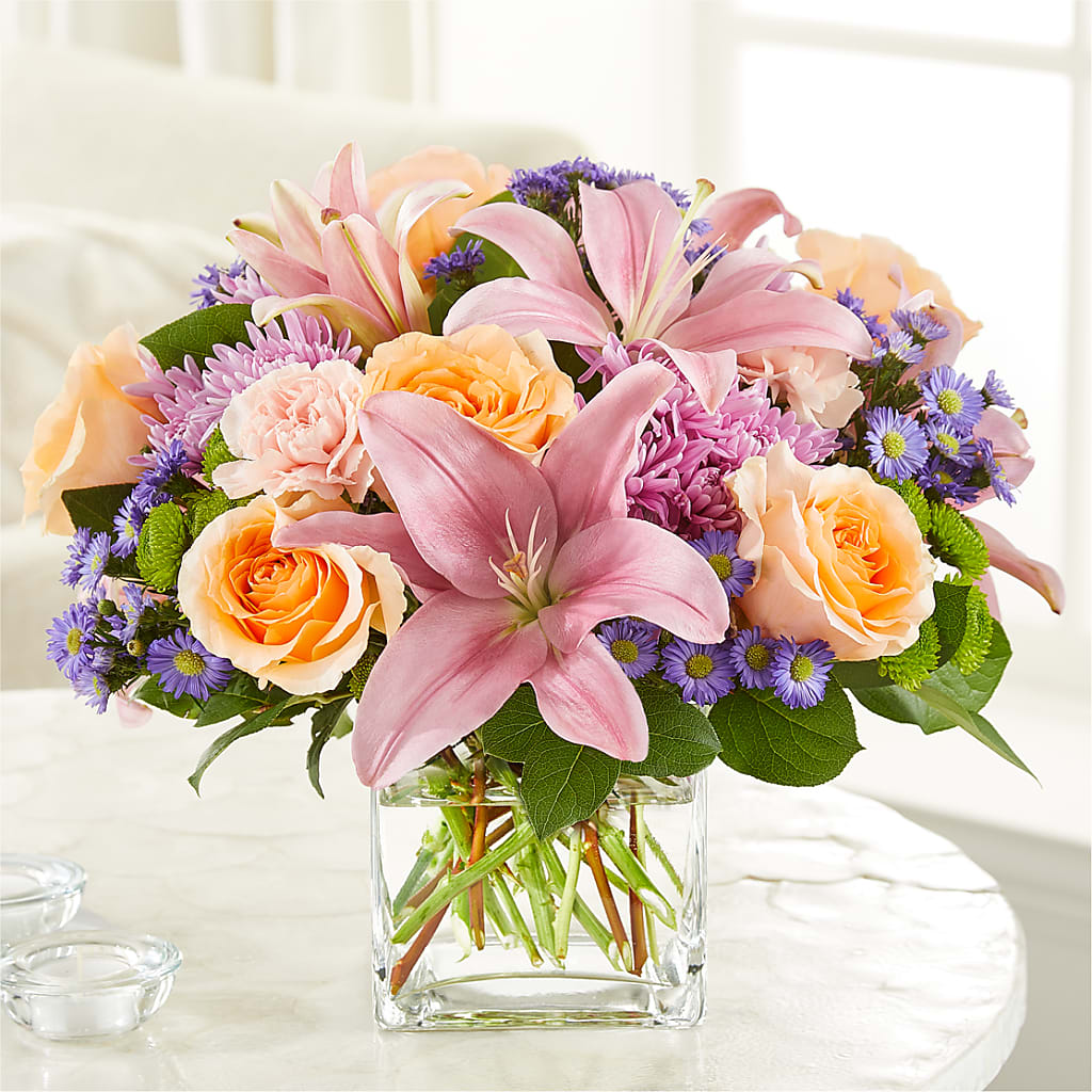 Delicate Details Bouquet – PIERSON'S FLOWER SHOP & GREENHOUSES INC, Cedar Rapids IA