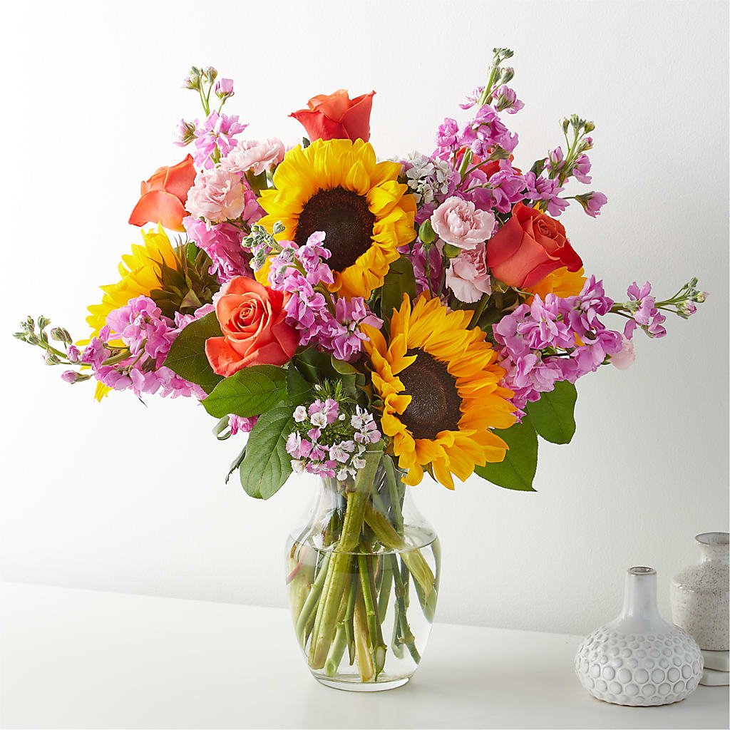 Yellow Brick Road Bouquet – PIERSON'S FLOWER SHOP & GREENHOUSES INC, Cedar Rapids IA