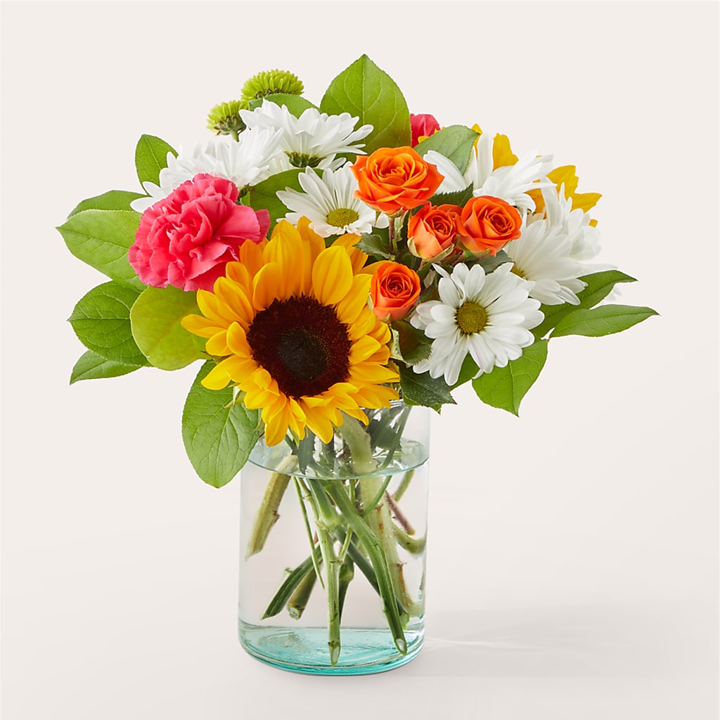 Sun-drenched Blooms Bouquet – PIERSON'S FLOWER SHOP & GREENHOUSES INC, Cedar Rapids IA