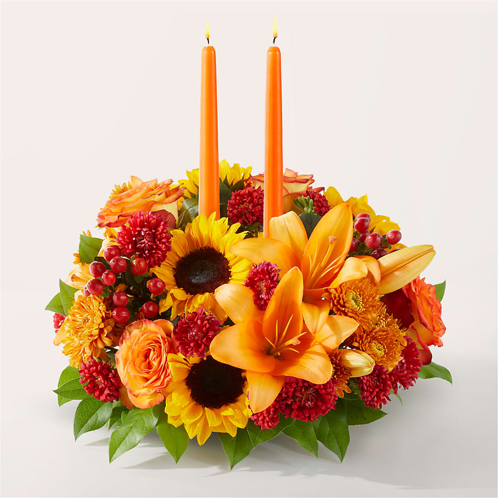 Grateful Centerpiece – PIERSON'S FLOWER SHOP & GREENHOUSES INC, Cedar Rapids IA