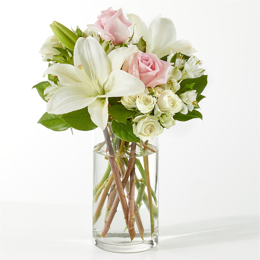 Kindhearted Bouquet – PIERSON'S FLOWER SHOP & GREENHOUSES INC, Cedar Rapids IA
