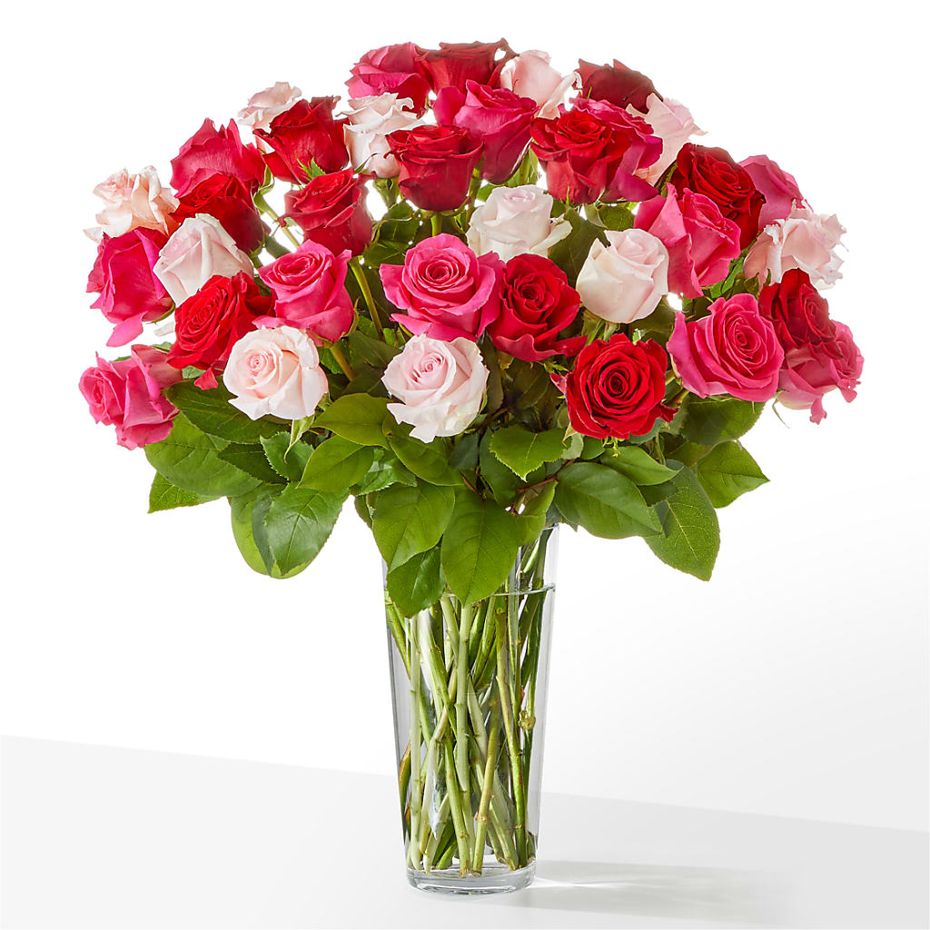 Charming Rose Bouquet – PIERSON'S FLOWER SHOP & GREENHOUSES INC, Cedar Rapids IA