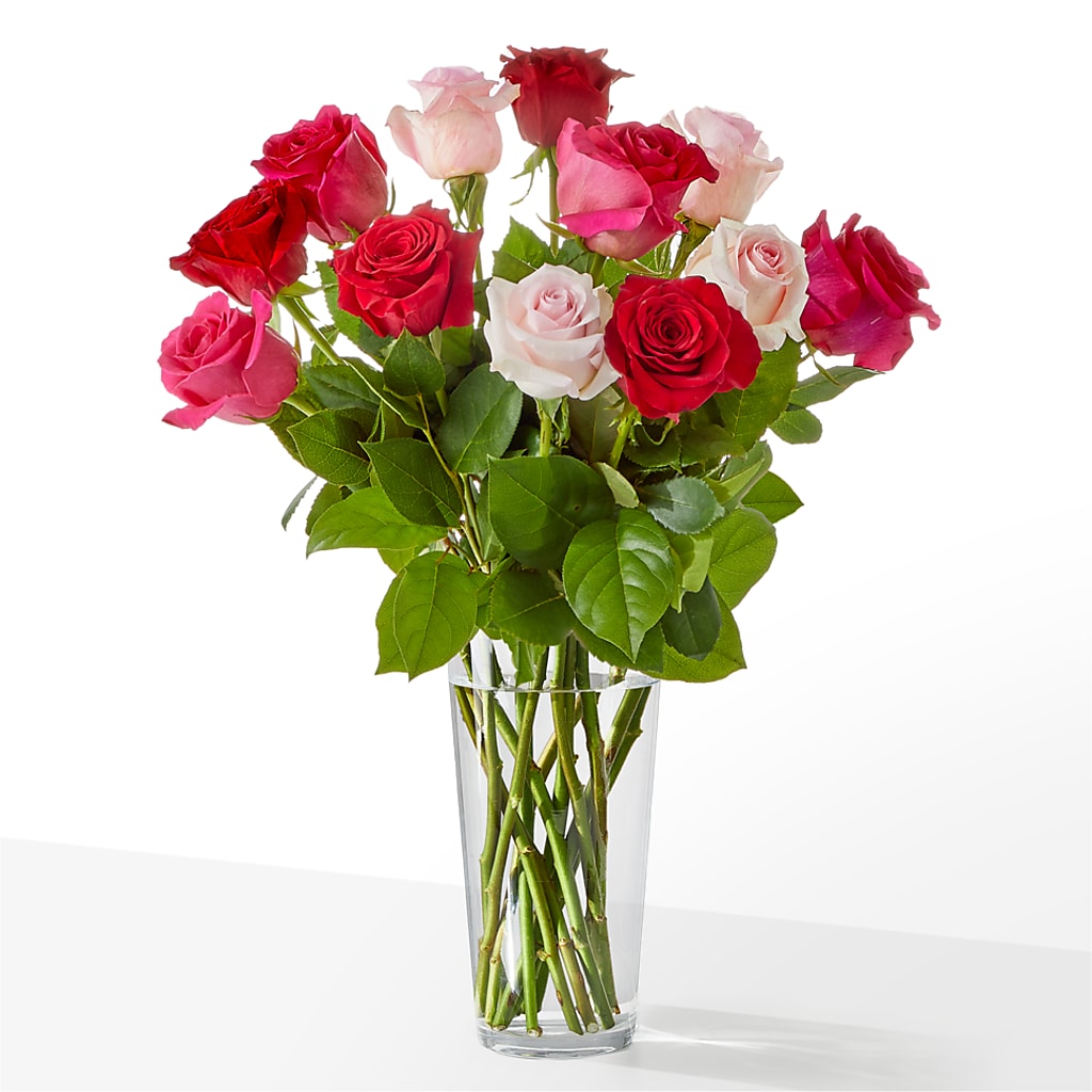 Charming Rose Bouquet – PIERSON'S FLOWER SHOP & GREENHOUSES INC, Cedar Rapids IA