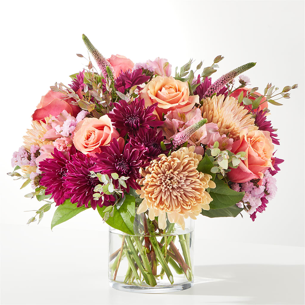 Berry Cobbler Bouquet – PIERSON'S FLOWER SHOP & GREENHOUSES INC, Cedar Rapids IA