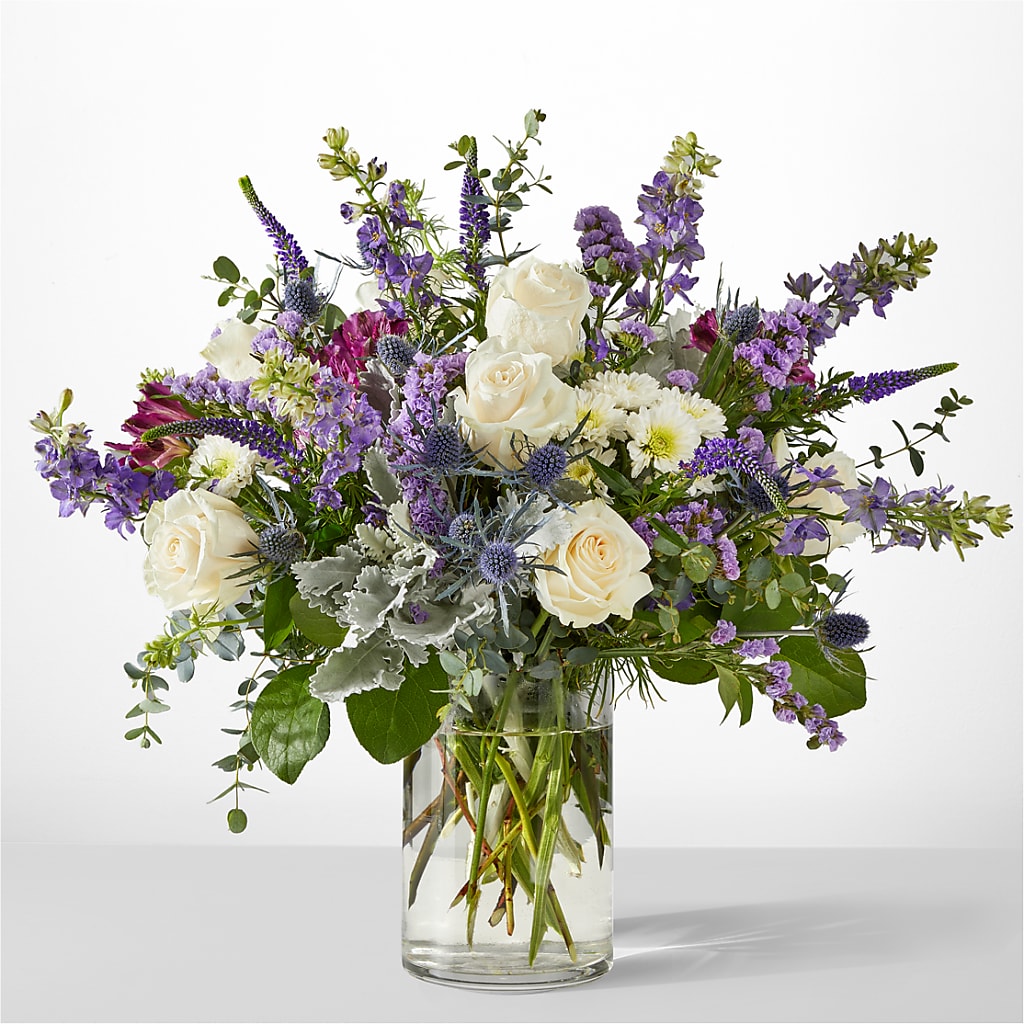 Shooting Star Bouquet – PIERSON'S FLOWER SHOP & GREENHOUSES INC, Cedar Rapids IA