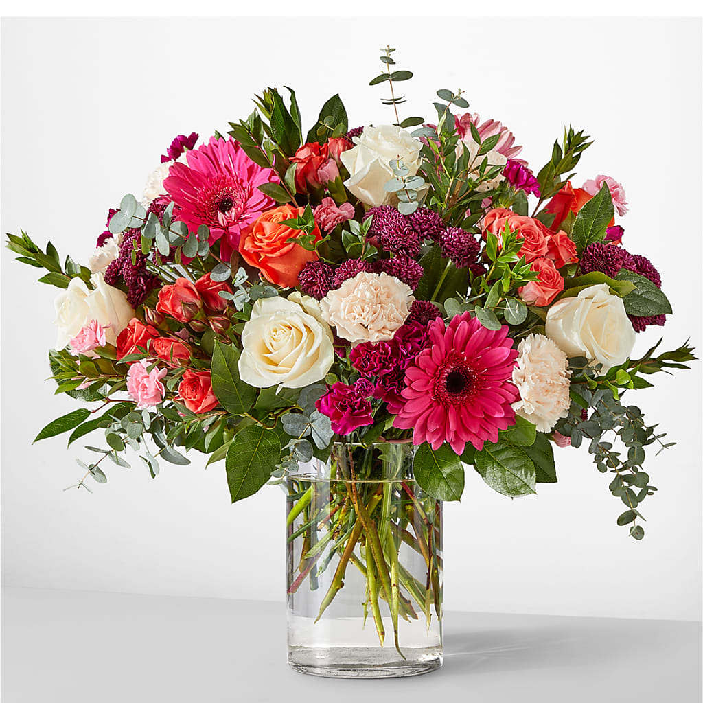 Smell the Roses Bouquet – PIERSON'S FLOWER SHOP & GREENHOUSES INC, Cedar Rapids IA