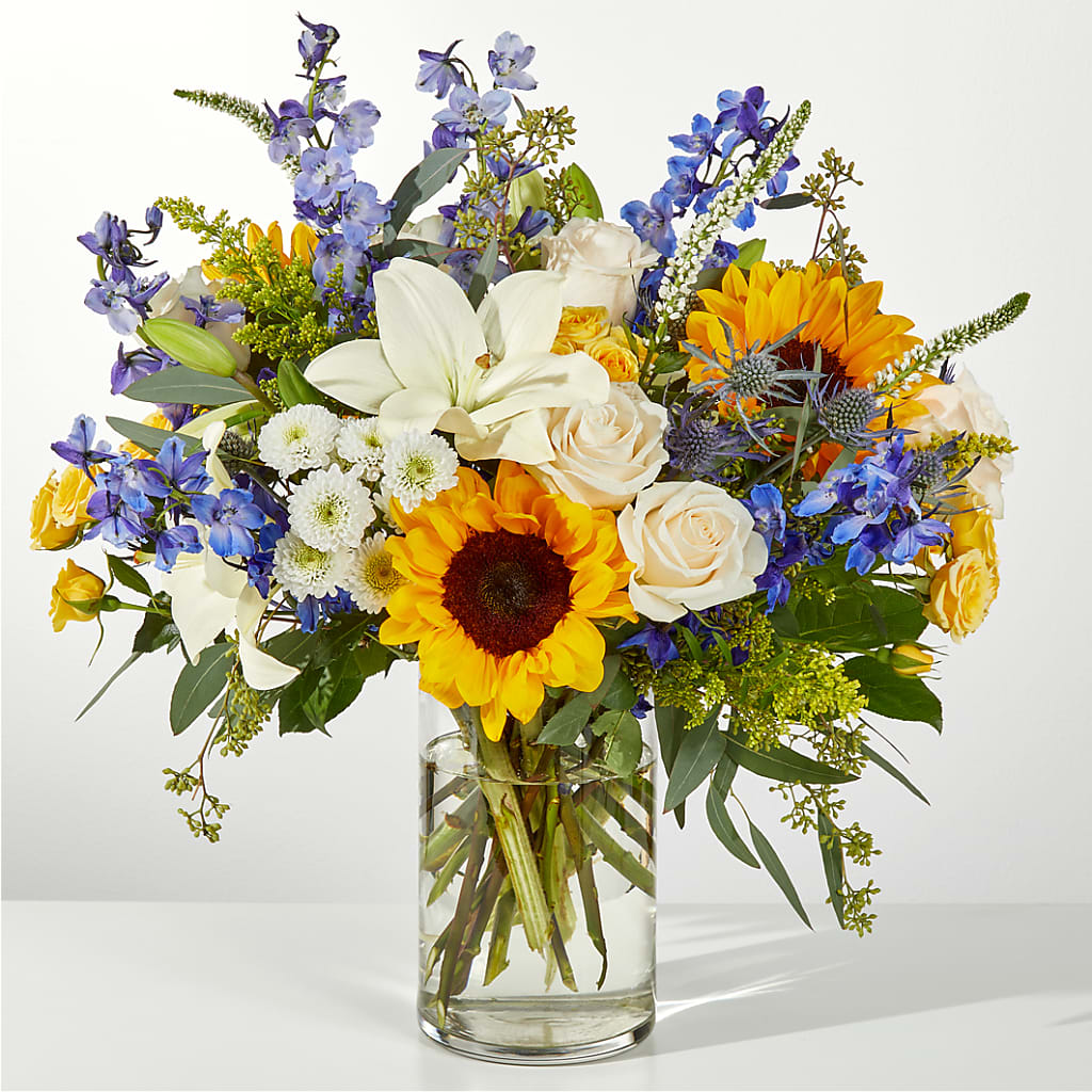 Wonderfully Sunny Bouquet – PIERSON'S FLOWER SHOP & GREENHOUSES INC, Cedar Rapids IA