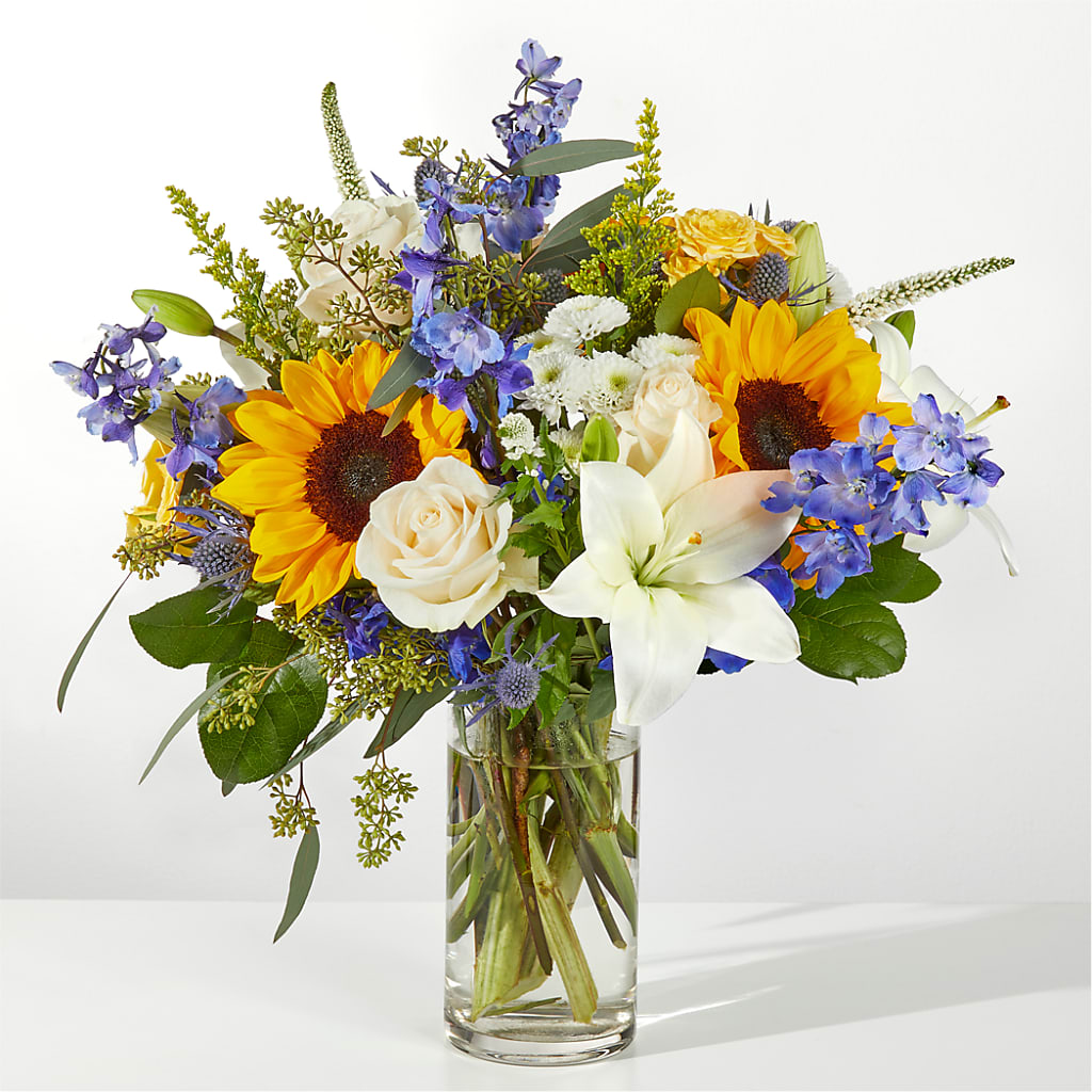 Wonderfully Sunny Bouquet – PIERSON'S FLOWER SHOP & GREENHOUSES INC, Cedar Rapids IA