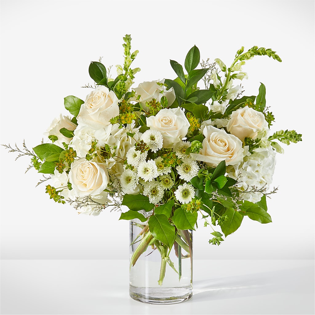 Hint of Vanilla Bouquet – PIERSON'S FLOWER SHOP & GREENHOUSES INC, Cedar Rapids IA