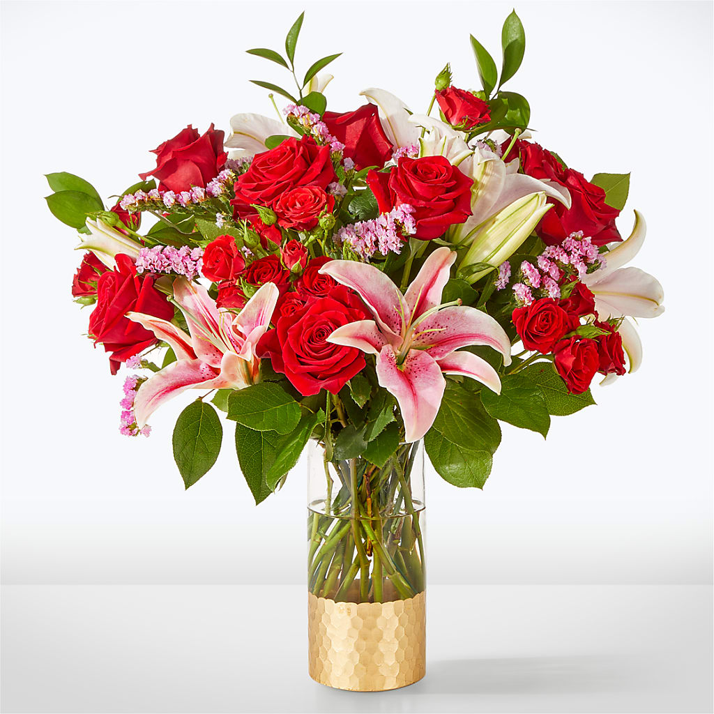 Hopeless Romantic Bouquet – PIERSON'S FLOWER SHOP & GREENHOUSES INC, Cedar Rapids IA