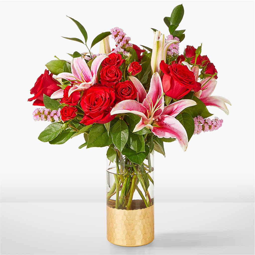 Hopeless Romantic Bouquet – PIERSON'S FLOWER SHOP & GREENHOUSES INC, Cedar Rapids IA