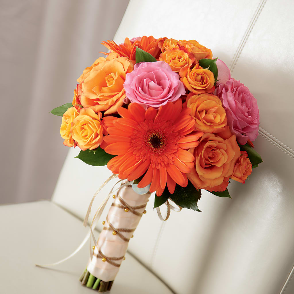 Lifetime of Love Bouquet – PIERSON'S FLOWER SHOP & GREENHOUSES INC, Cedar Rapids IA