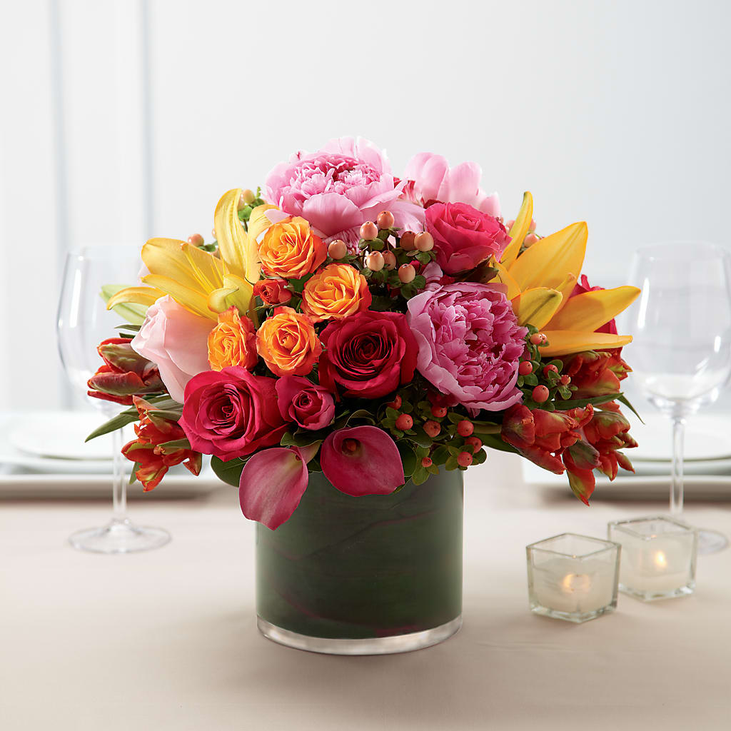 Color Mix Arrangement – PIERSON'S FLOWER SHOP & GREENHOUSES INC, Cedar Rapids IA
