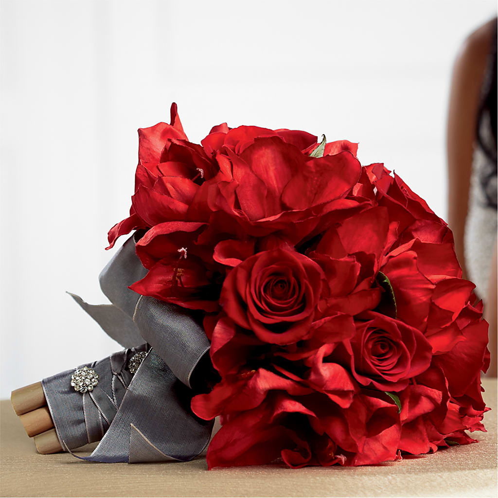 Heart's Happiness Bouquet – PIERSON'S FLOWER SHOP & GREENHOUSES INC, Cedar Rapids IA
