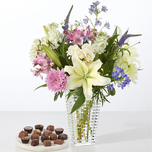 Winter Celebration Bouquet – PIERSON'S FLOWER SHOP & GREENHOUSES INC, Cedar Rapids IA
